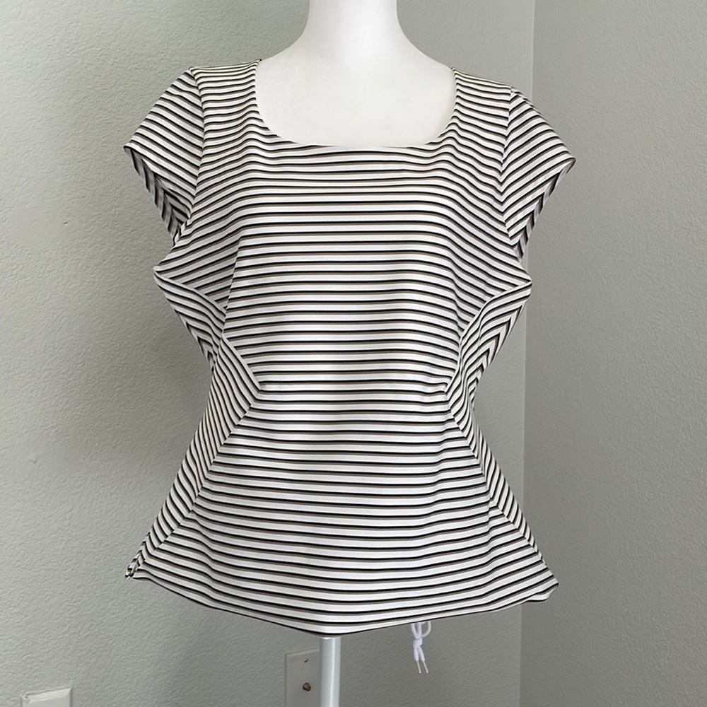 White House Black Market body con dress shirt